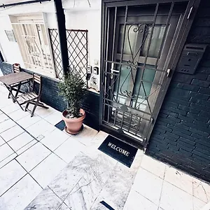Has Θεσσαλονίκη